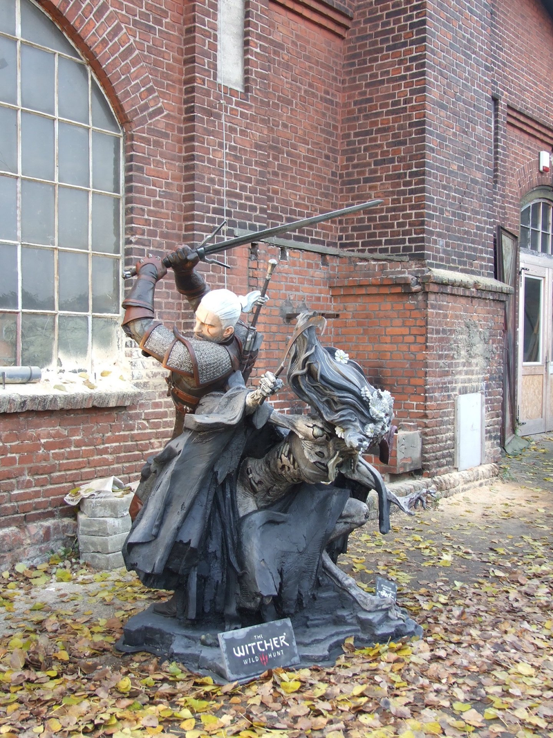 Illustration for article titled Giant Witcher 3 Sculpture Is As Handsome As Geralt